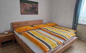 Apartment Moni in Lutzmannsburg, 1 km von der Sonnentherme entfernt - Apartment mit 3 Schlafzimmern